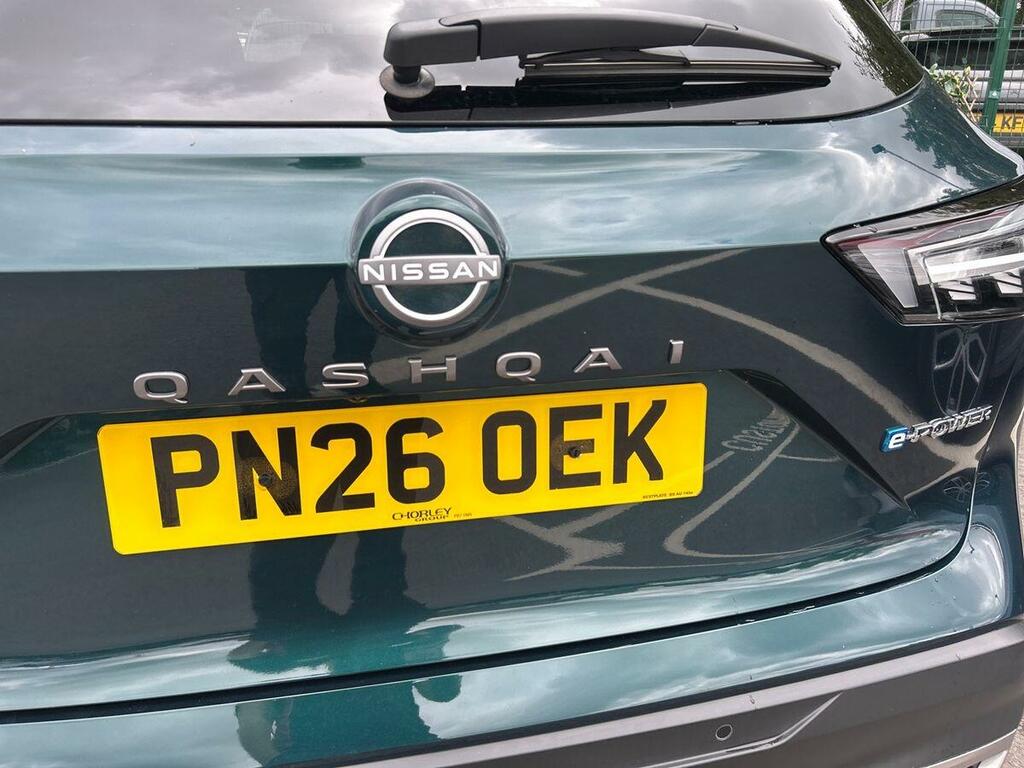 Nissan Qashqai Tekna Silver #21