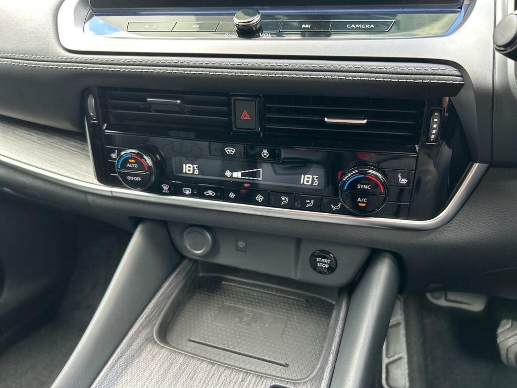 Nissan Qashqai Tekna Silver #33