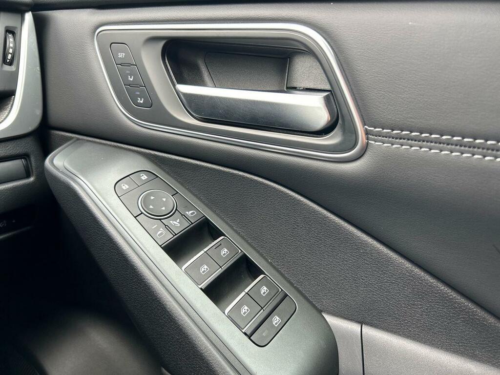 Nissan Qashqai Tekna Silver #42