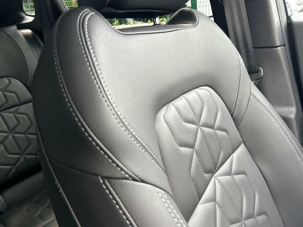 Nissan Qashqai Tekna Silver #37