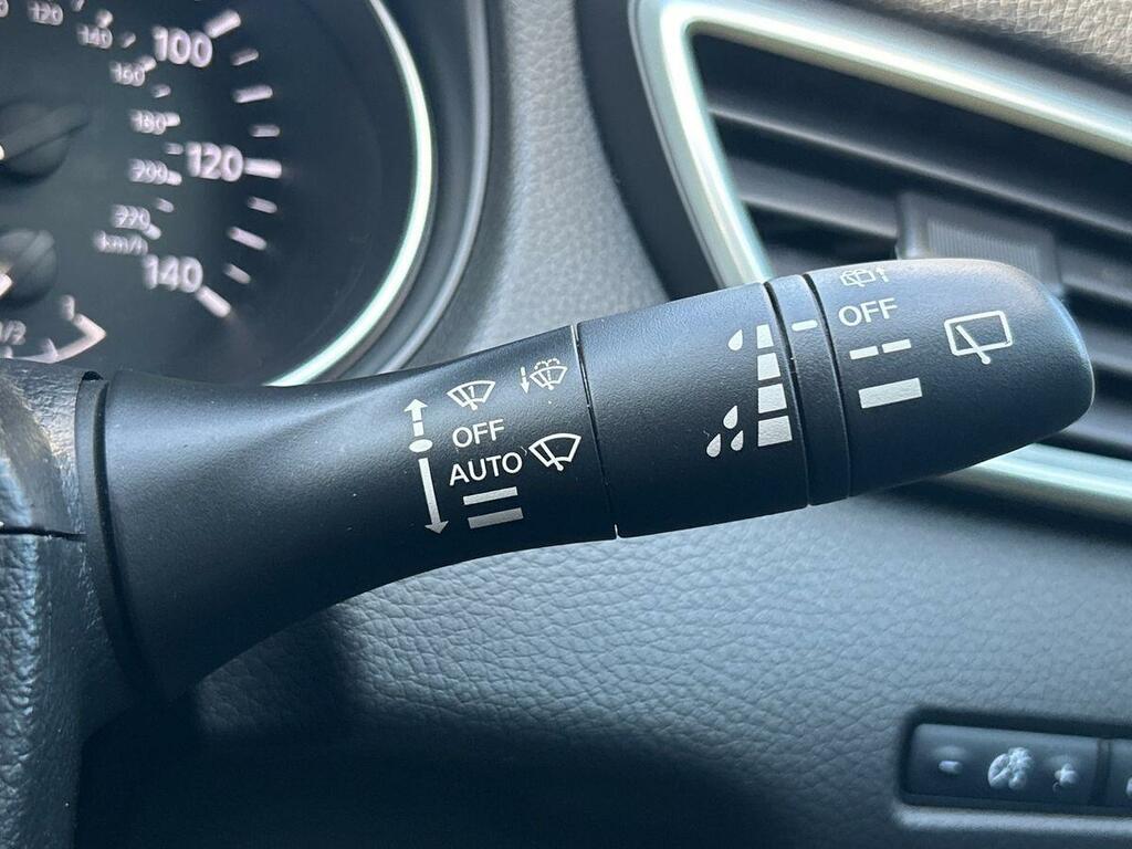 Nissan Qashqai Qashqai N-connecta Dig-t Grey #25