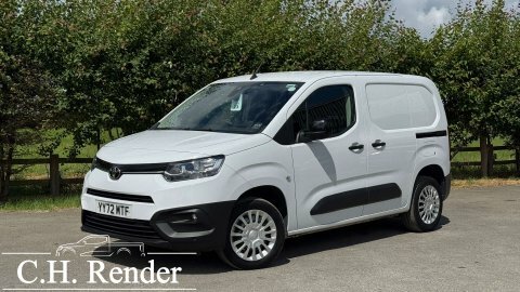 Toyota Proace City 1.5 Proace City YY72MTF White