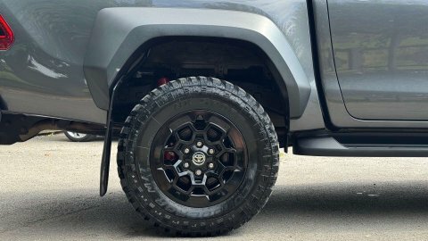 Toyota HILUX 2.8 D-4d-h Invincible X 4Wd Euro 6 White #106