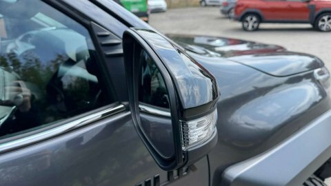 Toyota HILUX 2.8 D-4d-h Invincible X 4Wd Euro 6 White #101