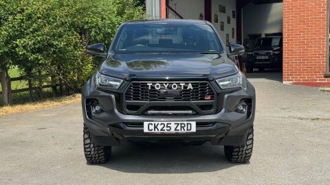Toyota HILUX 2.8 D-4d-h Invincible X 4Wd Euro 6 White #39