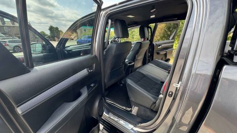 Toyota HILUX 2.8 D-4d-h Invincible X 4Wd Euro 6 White #79