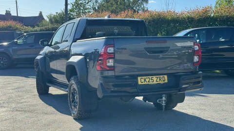Toyota HILUX 2.8 D-4d-h Invincible X 4Wd Euro 6 White #13