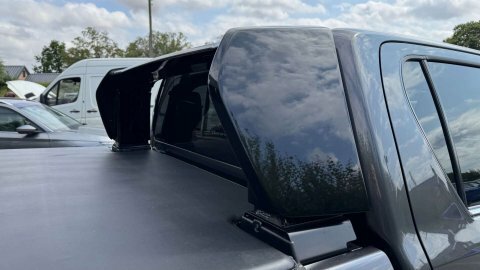 Toyota HILUX 2.8 D-4d-h Invincible X 4Wd Euro 6 White #103