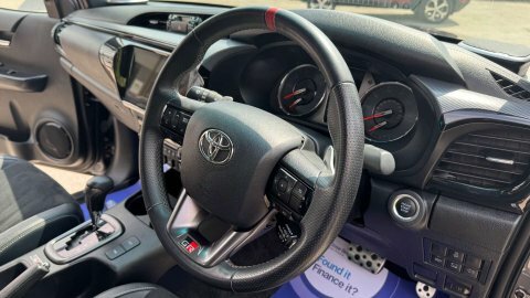 Toyota HILUX 2.8 D-4d-h Invincible X 4Wd Euro 6 White #59