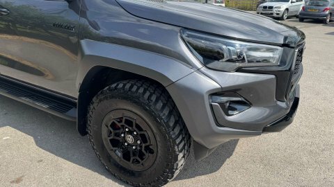 Toyota HILUX 2.8 D-4d-h Invincible X 4Wd Euro 6 White #36