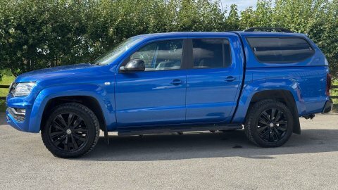 Volkswagen Amarok 3.0 Amarok Black Blue #5