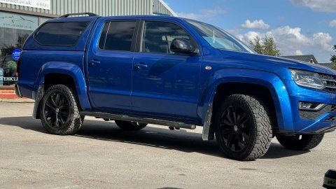 Volkswagen Amarok 3.0 Amarok Black Blue #6