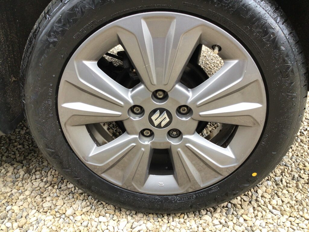 Suzuki Vitara 1.4 Boosterjet Sz-t Estate Silver #18