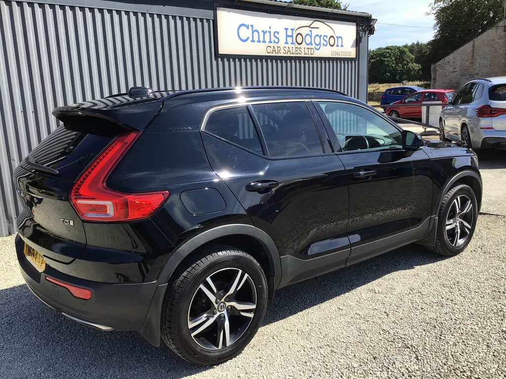 Volvo XC40 R-design T3 1.5 161 Bhp Only 66 726 Miles Black #4