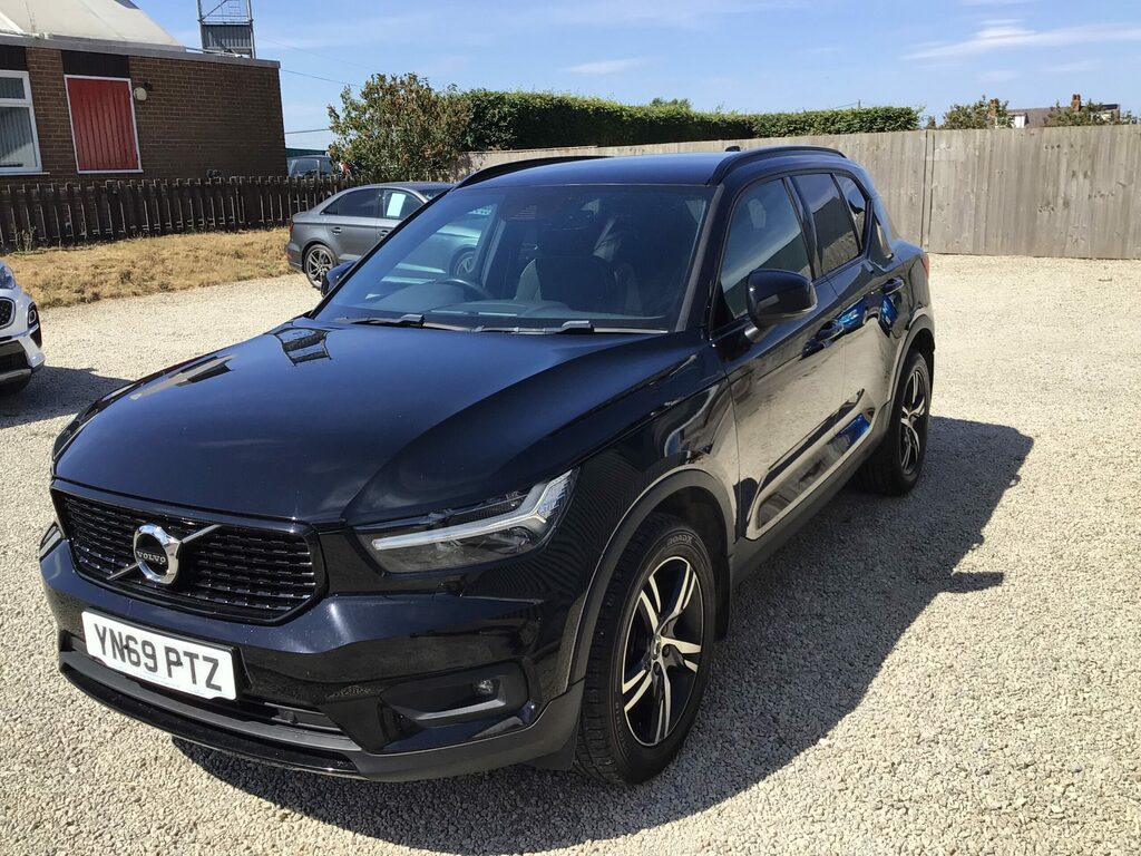 Volvo XC40 R-design T3 1.5 161 Bhp Only 66 726 Miles Black