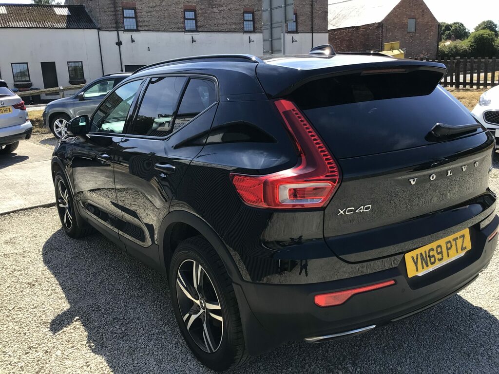 Volvo XC40 R-design T3 1.5 161 Bhp Only 66 726 Miles Black #6