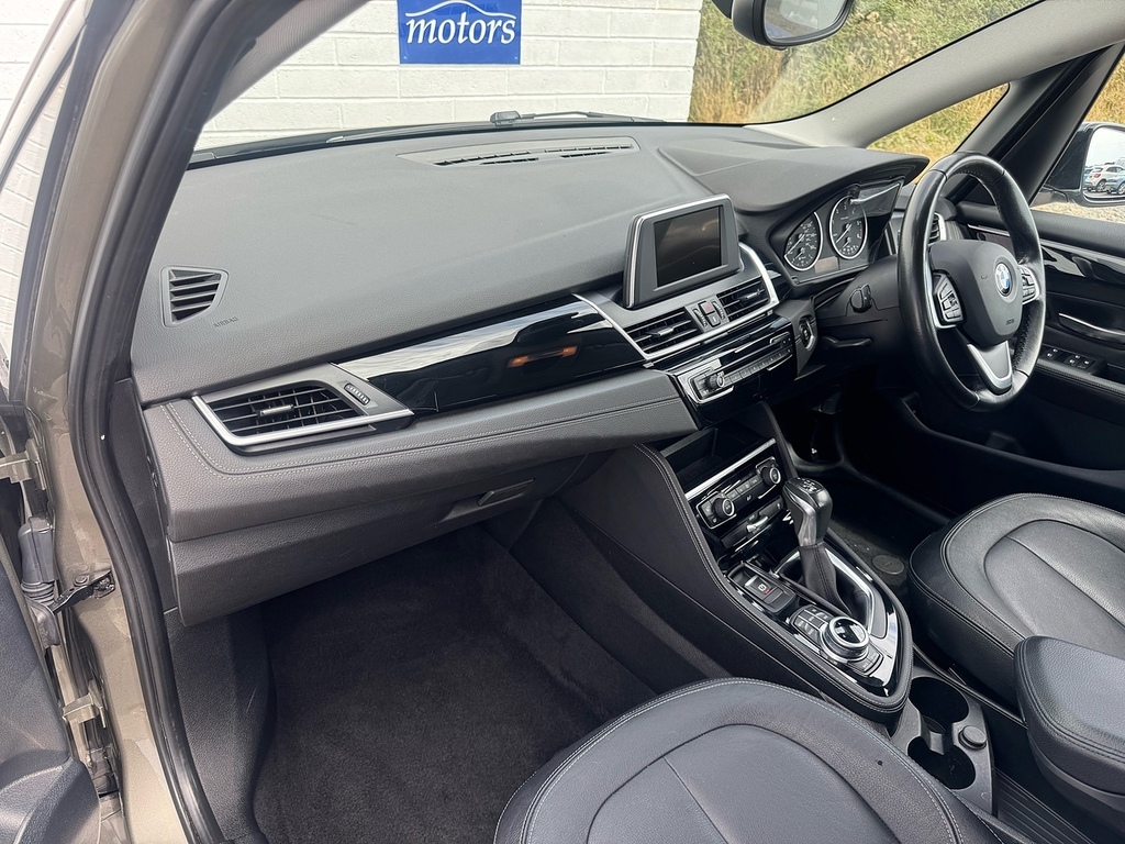 BMW 2 Series Active Tourer 216D Luxury Silver #3