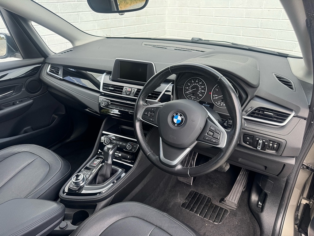 BMW 2 Series Active Tourer 216D Luxury Silver #5