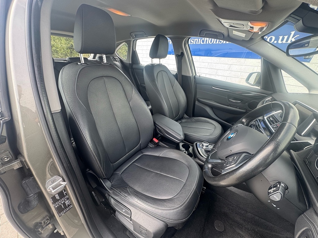BMW 2 Series Active Tourer 216D Luxury Silver #6