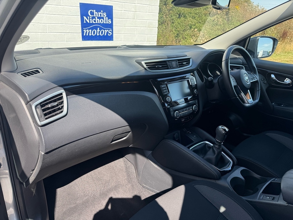 Nissan Qashqai Dci Acenta Premium Silver #6