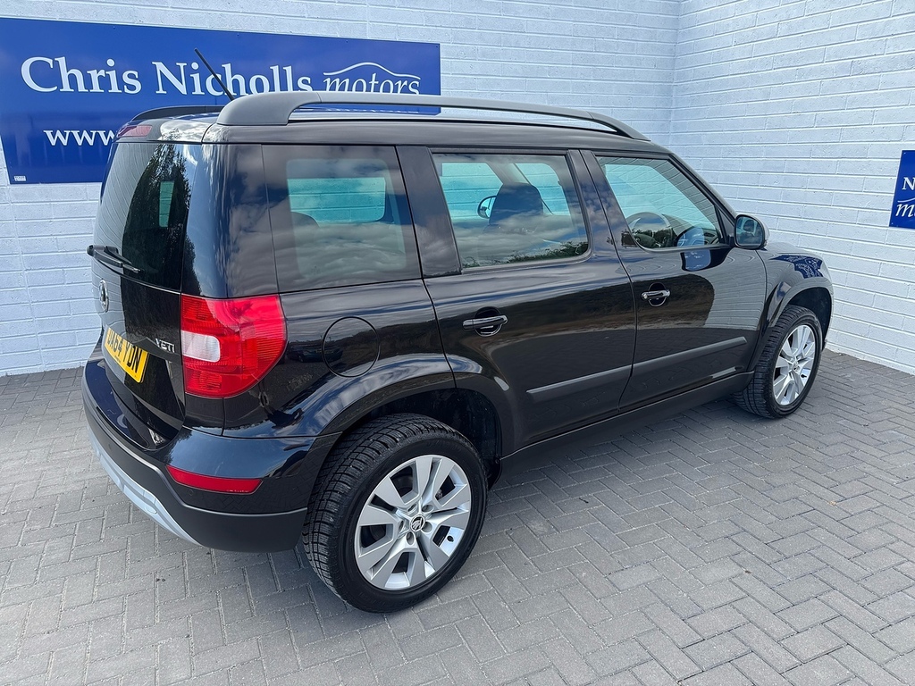Skoda Yeti Tsi Elegance Black #2