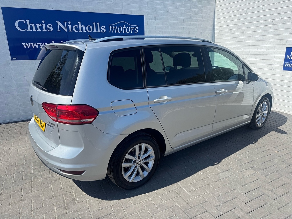 Volkswagen Touran Tdi Se Silver #2