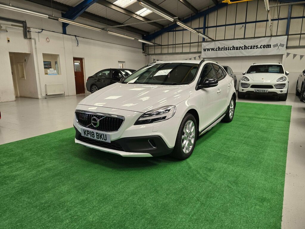 Volvo V40 Cross Country 2.0 D3 Pro Euro 6 Ss KP18BKU #5