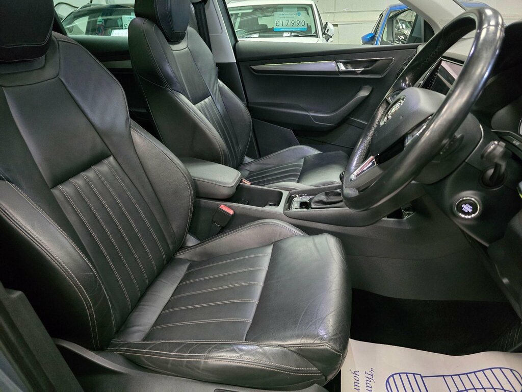 Skoda Karoq 2.0 Tdi Edition Dsg 4Wd Euro 6 Ss Grey #3
