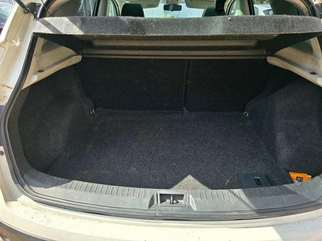 Nissan Qashqai Acenta Black #10