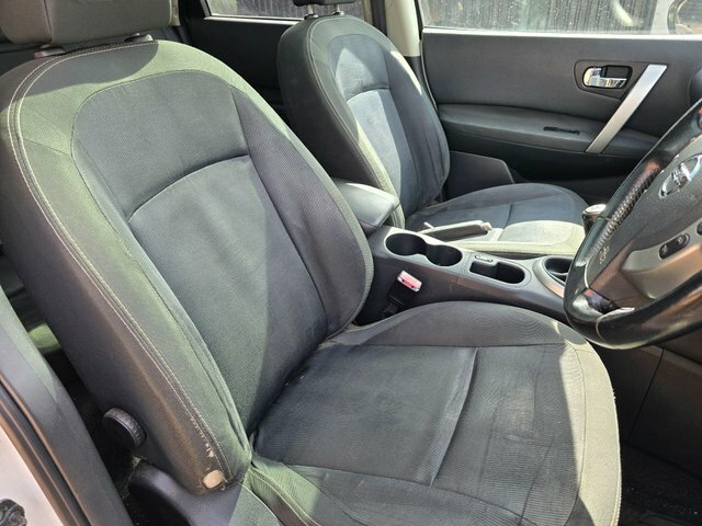Nissan Qashqai Acenta Black #6