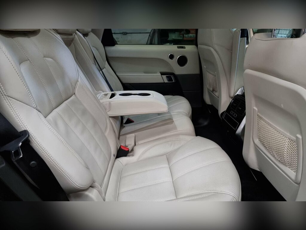 Land Rover Range Rover Sport Range Rover Sport Hse Black Sdv6 Black #17