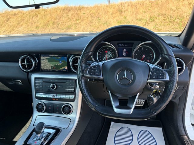 Mercedes-Benz SLC Slc300 Amg Line U6423 Ulez White #24