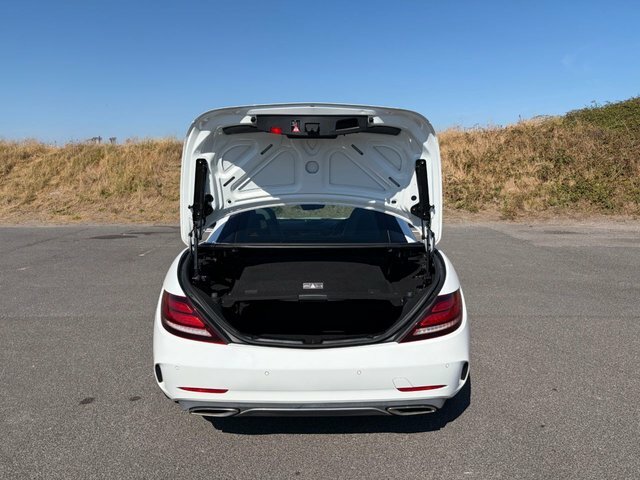Mercedes-Benz SLC Slc300 Amg Line U6423 Ulez White #16