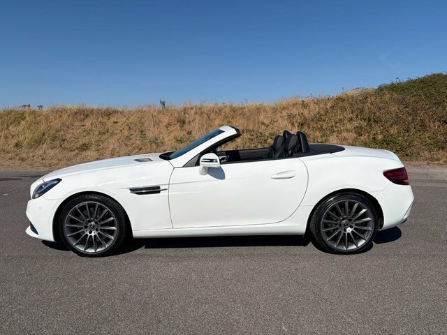 Mercedes-Benz SLC Slc180 Amg Line Convertible White #3