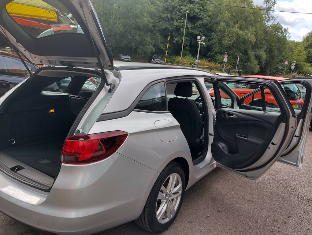 Vauxhall Astra 1.6 12.4Kwh Ultimate Euro 6 Ss 1.6 12. Black #20