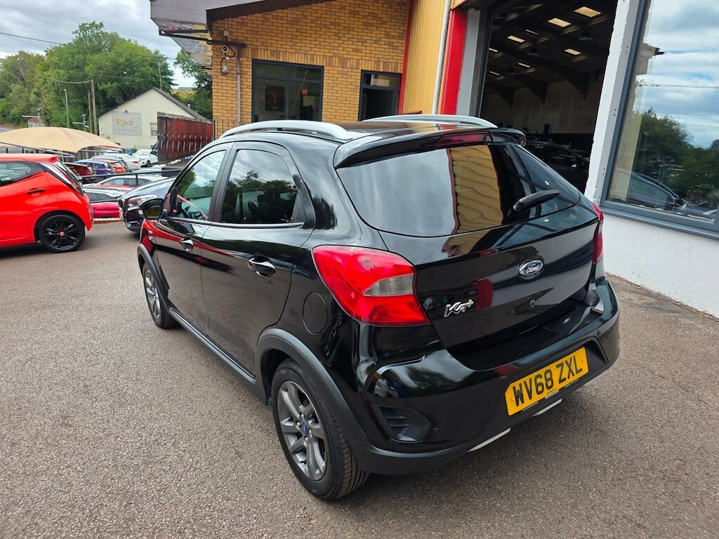 Ford KA+ 1.2 85 Active Hatchback Black #6
