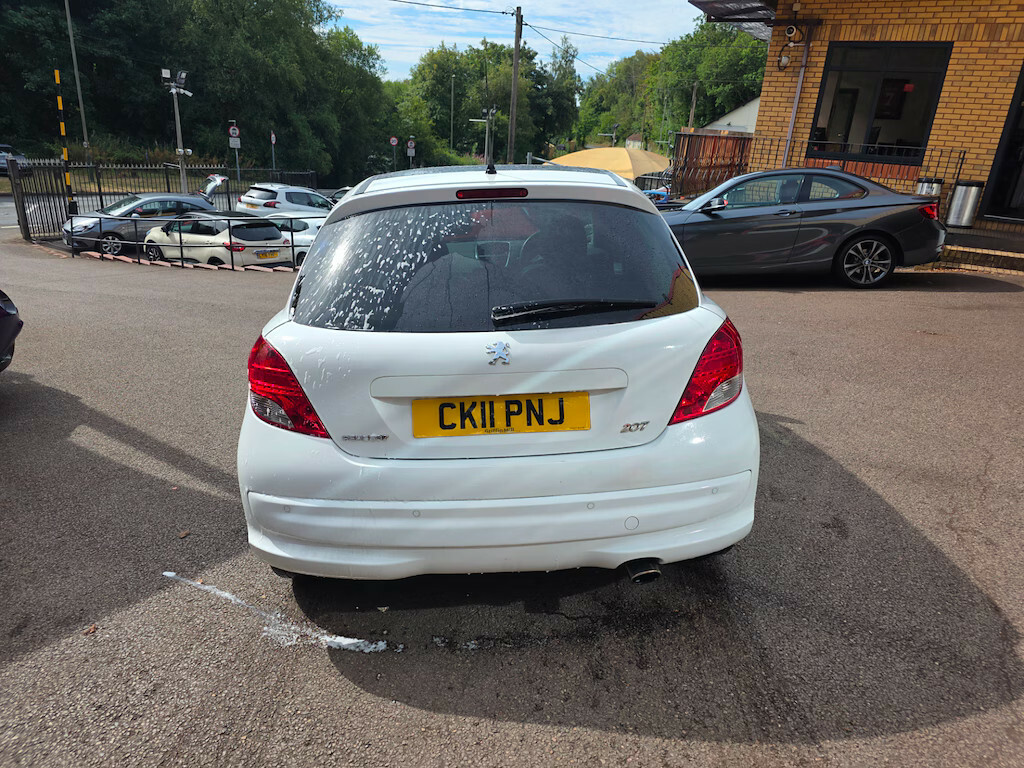 Peugeot 207 1.6 Vti 120 Allure Hatchback White #4