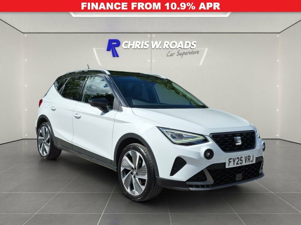 Seat Arona 1L Fr Sport FY25VRJ White
