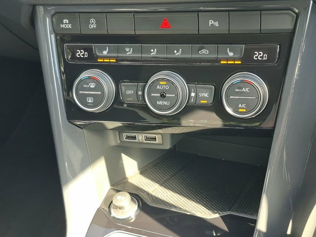 Volkswagen T-Roc Sel 1.5 Tsi 150Ps Evo 7-Speed Dsg Grey #21