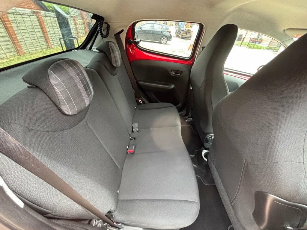 Peugeot 108 1.0 Collection 2 Tronic Euro 6 Ss Green #22