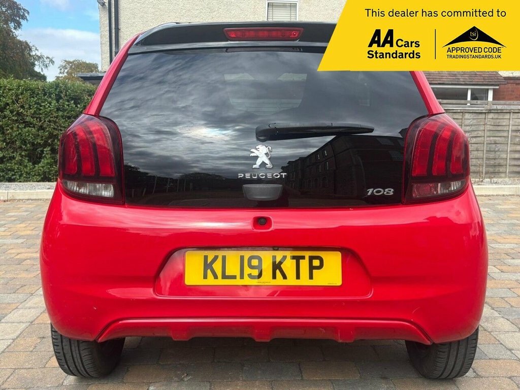 Peugeot 108 1L Allure Red #5