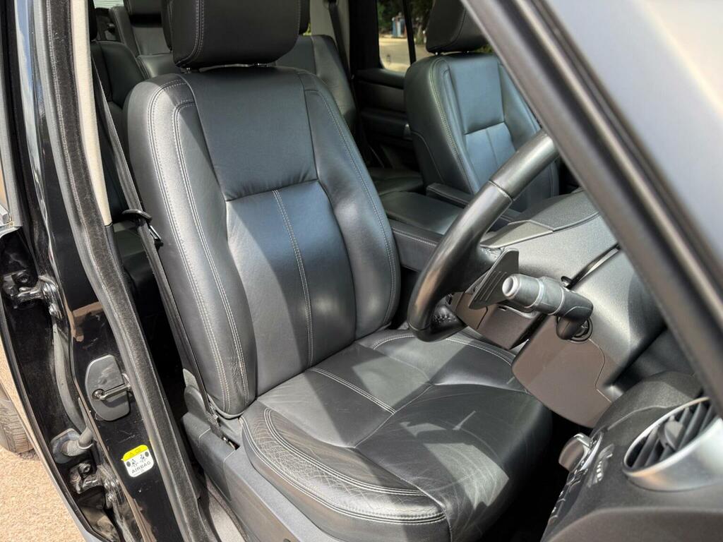 Land Rover Discovery 4 Suv 3.0 Sd V6 Se 201515 Grey #18