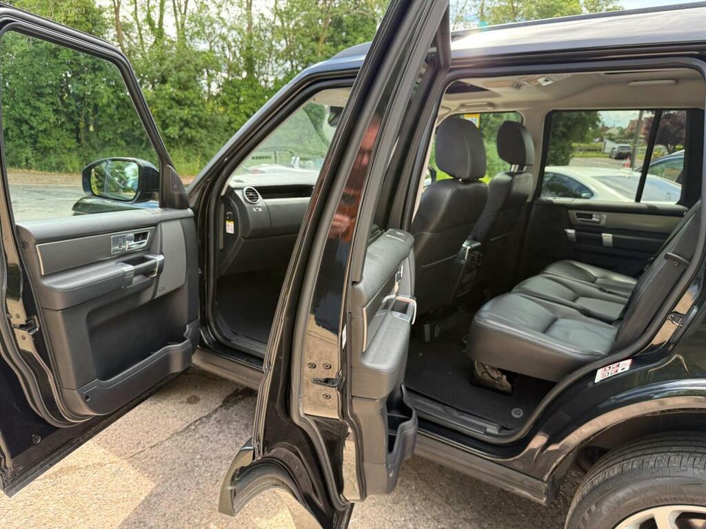 Land Rover Discovery 4 Suv 3.0 Sd V6 Se 201515 Grey #34