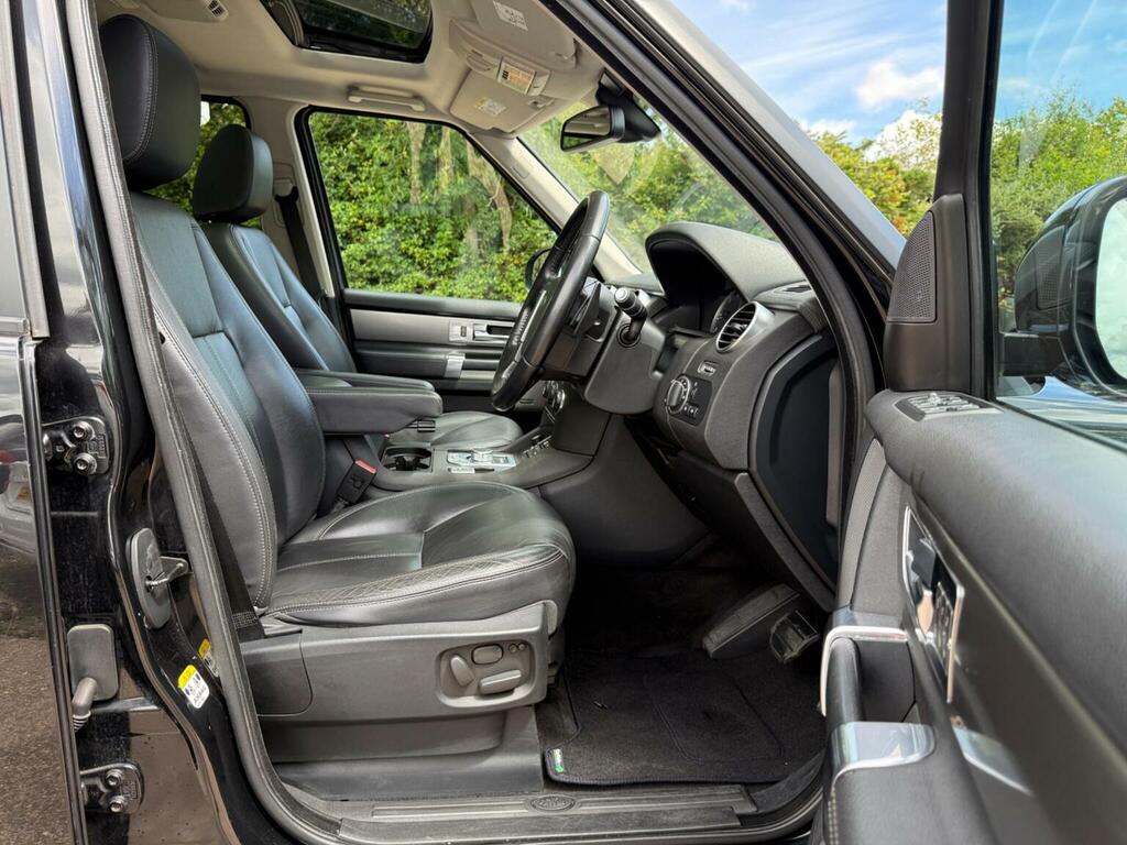 Land Rover Discovery 4 Suv 3.0 Sd V6 Se 201515 Grey #7