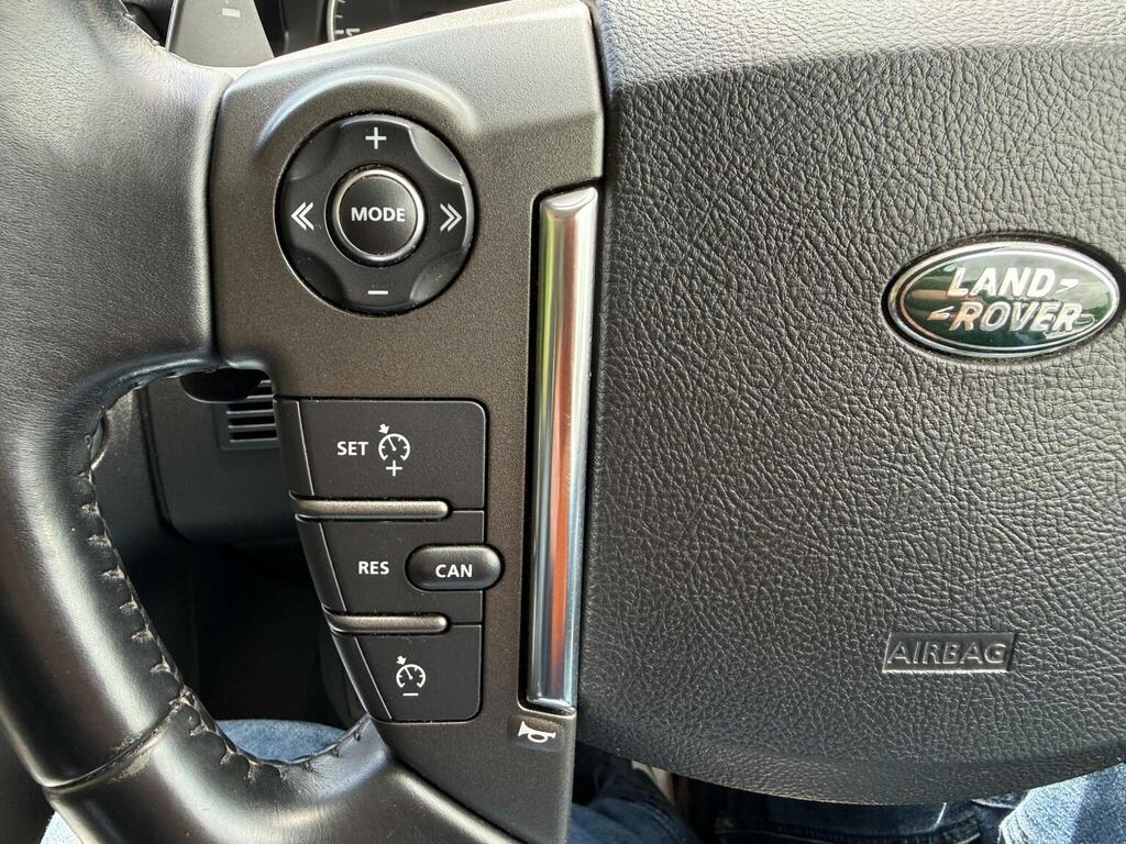 Land Rover Discovery 4 Suv 3.0 Sd V6 Se 201515 Grey #28