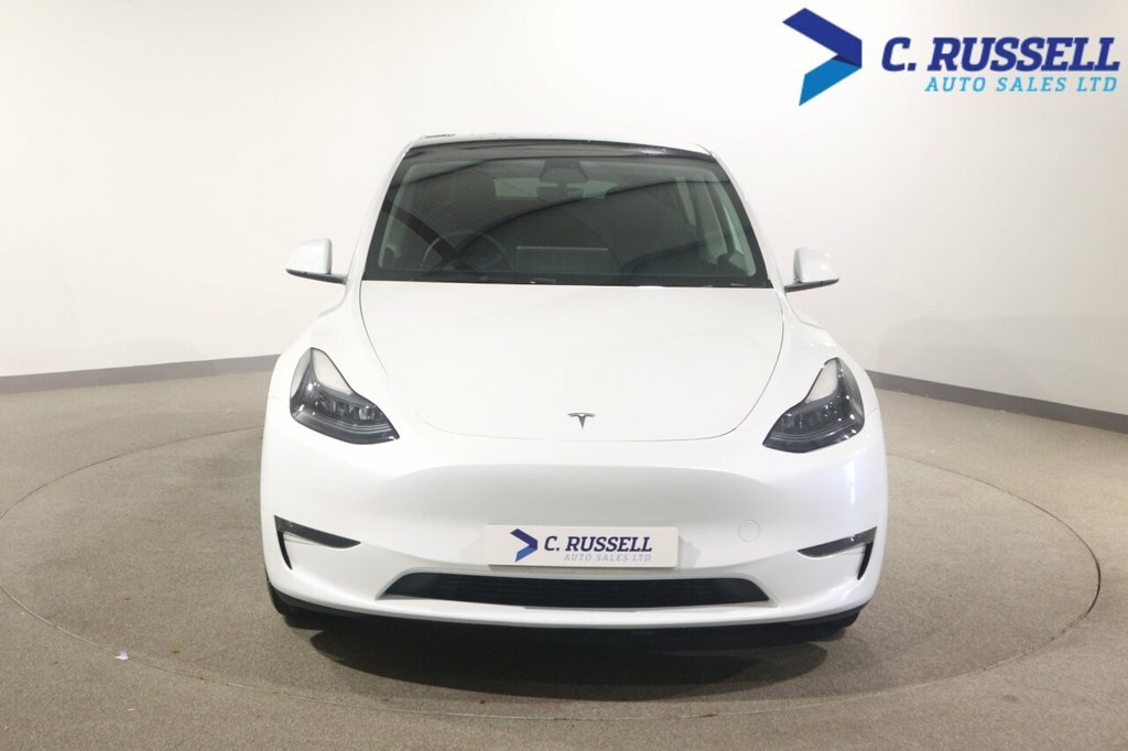 Tesla Model Y Suv MH73XYB White #4