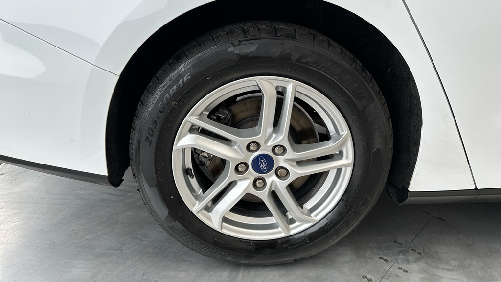 Ford Focus 1.0 Ecoboost Hybrid Mhev 125 Titanium X Ed Silver #24