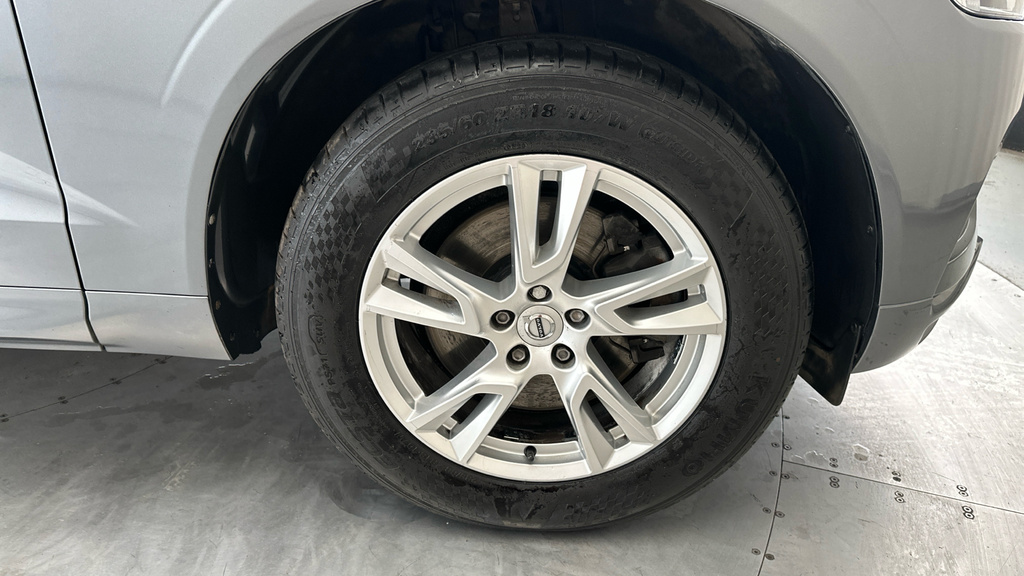 Volvo XC60 2.0 D4 Momentum Awd Blue #25