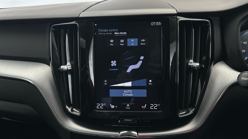 Volvo XC60 2.0 D4 Momentum Awd Blue #14