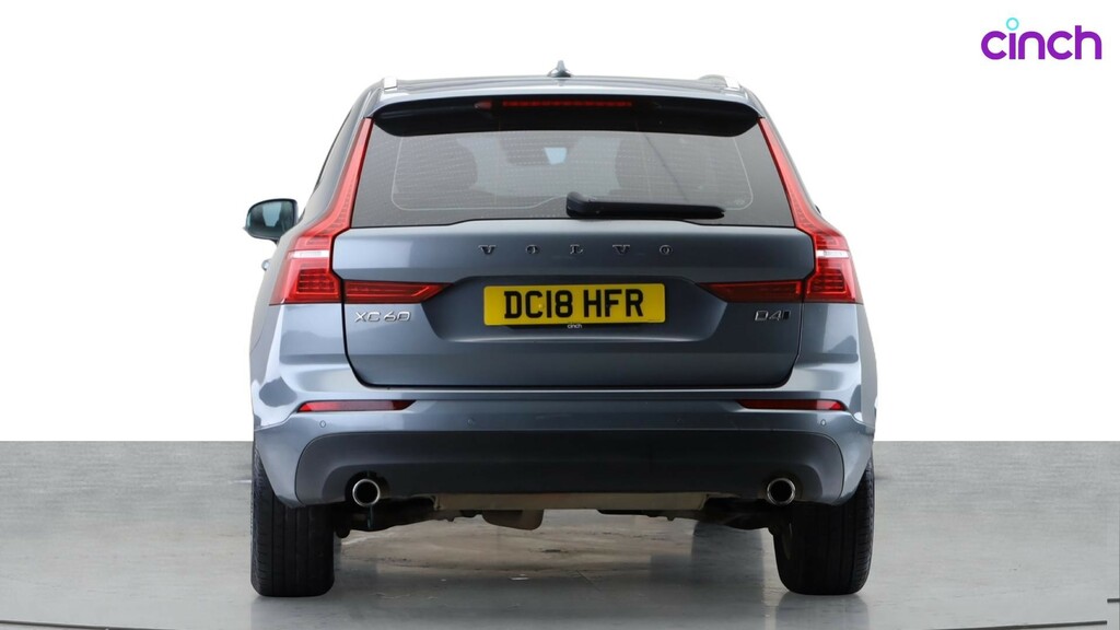 Volvo XC60 2.0 D4 Momentum Awd Blue #4